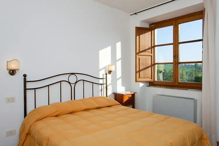 Çiftlik konaklama Agriturismo Saragiolo Manciano İtalya